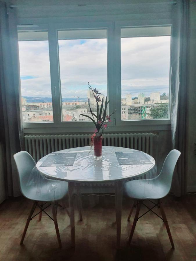 T1 Centre De Valence Apartment Valence  Bagian luar foto